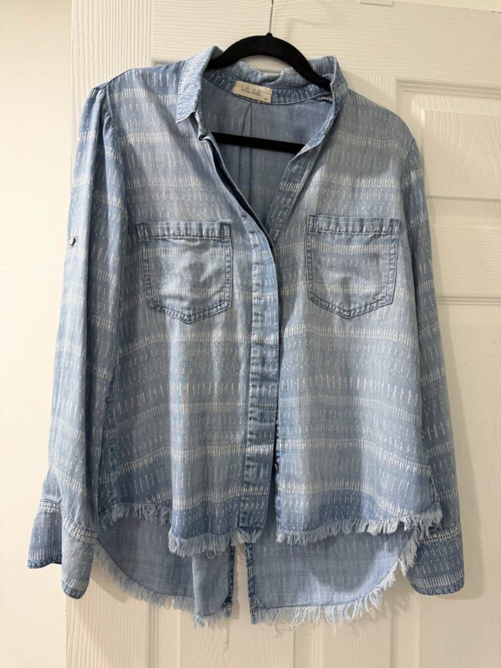 Bella Dahl Striped Tencel Button-Down Shirt Size M | Lightweight Casual Blouse - Picture 2 of 5